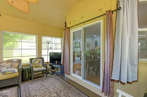 525 Viburnum Run Westfield IN 46074