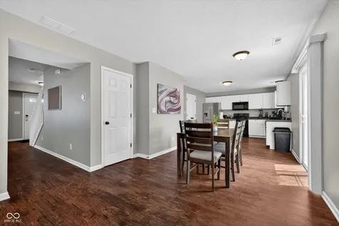 9941 Comb Run Court Avon IN 46123