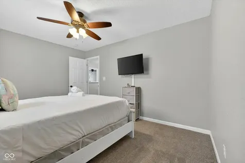 9941 Comb Run Court Avon IN 46123