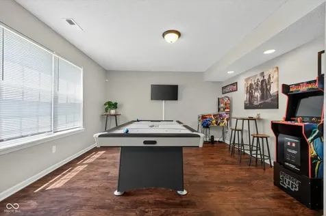 9941 Comb Run Court Avon IN 46123