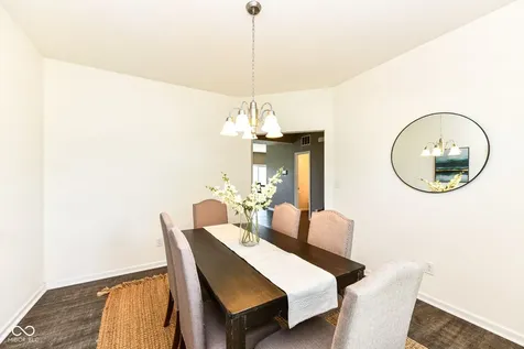 10833 Hunter Lake Lane Indianapolis IN 46239