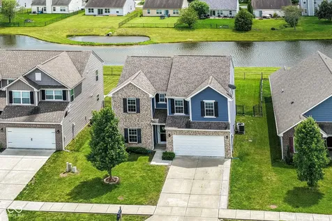 10833 Hunter Lake Lane Indianapolis IN 46239