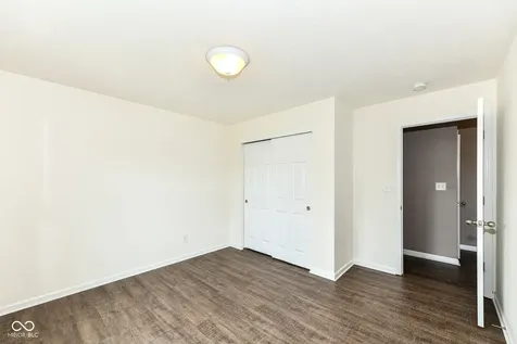 10833 Hunter Lake Lane Indianapolis IN 46239