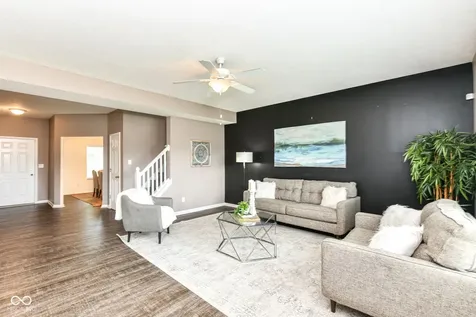 10833 Hunter Lake Lane Indianapolis IN 46239