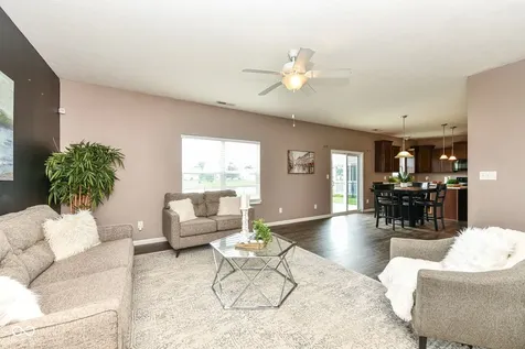 10833 Hunter Lake Lane Indianapolis IN 46239