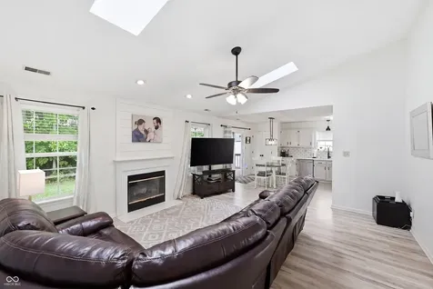 8134 Madrone Court Indianapolis IN 46236