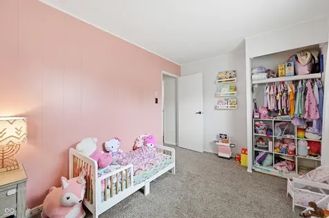 460 Southgate Drive Greenwood IN 46143