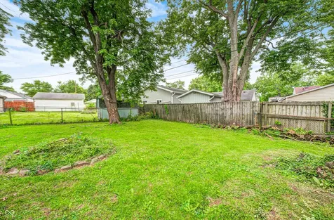 460 Southgate Drive Greenwood IN 46143