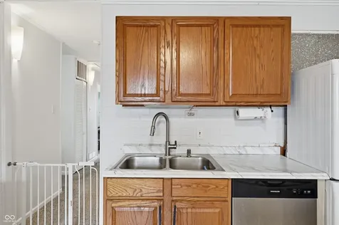 460 Southgate Drive Greenwood IN 46143