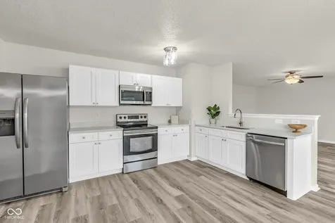 10330 Split Rock Way Indianapolis IN 46234