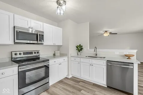 10330 Split Rock Way Indianapolis IN 46234