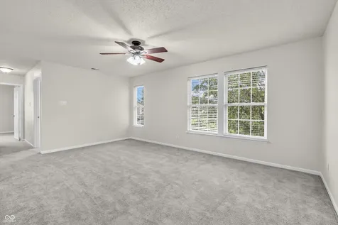 10330 Split Rock Way Indianapolis IN 46234