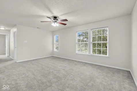 10330 Split Rock Way Indianapolis IN 46234