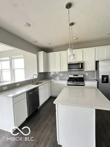 110 Thorpe Drive Whiteland IN 46184