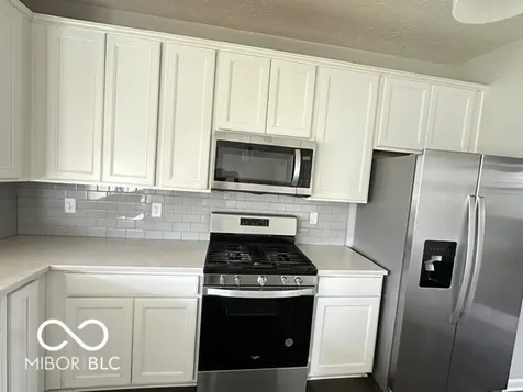 110 Thorpe Drive Whiteland IN 46184