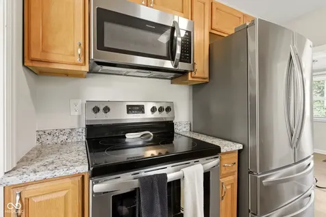 1413 Wallace Avenue Indianapolis IN 46201