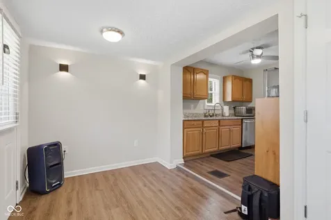 1413 Wallace Avenue Indianapolis IN 46201