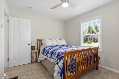 1413 Wallace Avenue Indianapolis IN 46201