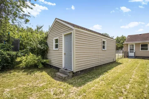 1413 Wallace Avenue Indianapolis IN 46201