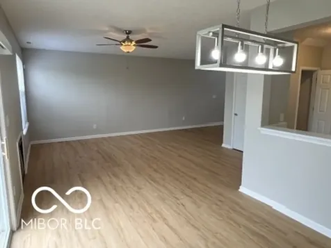 6212 Bishops Pond Lane Indianapolis IN 46268