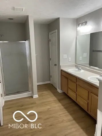 6212 Bishops Pond Lane Indianapolis IN 46268