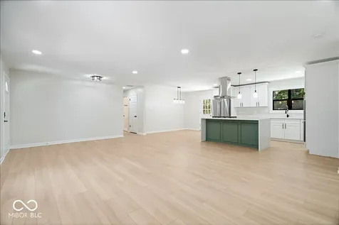 6102 Forest View Drive Indianapolis IN 46228