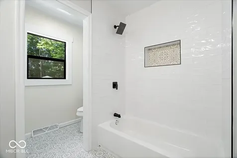 6102 Forest View Drive Indianapolis IN 46228