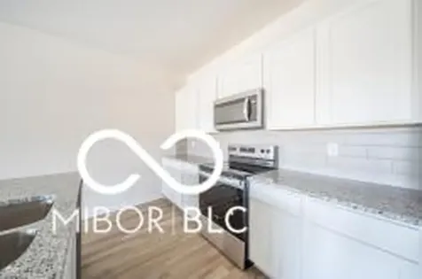 6204 Fairview Drive Mccordsville IN 46055