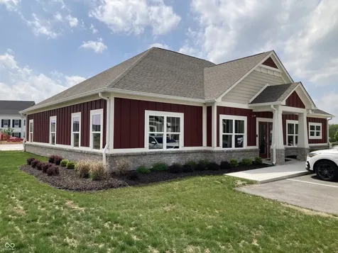 6204 Fairview Drive Mccordsville IN 46055