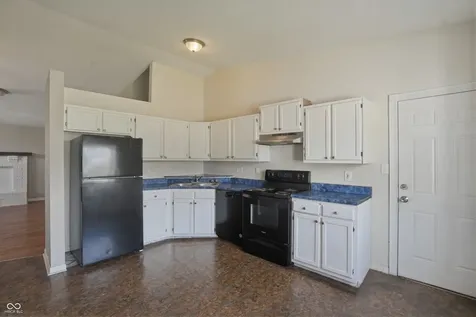 10256 Arapahoe Drive Indianapolis IN 46235