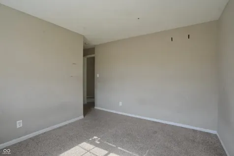 10256 Arapahoe Drive Indianapolis IN 46235