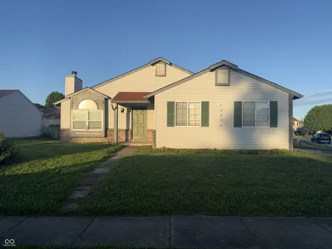 10256 Arapahoe Drive Indianapolis IN 46235