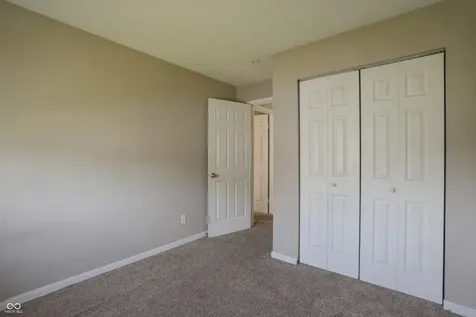 10256 Arapahoe Drive Indianapolis IN 46235