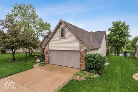 1053 Fountain Grass Drive Greenwood IN 46143