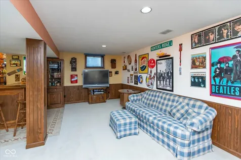 4724 W Hunters Ridge Lane Greenwood IN 46143
