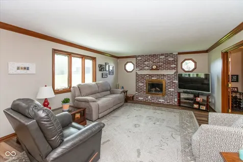 4724 W Hunters Ridge Lane Greenwood IN 46143