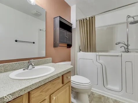 1630 Alder Road Franklin IN 46131