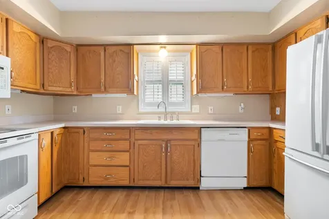 2103 Gilmore Street Columbus IN 47201
