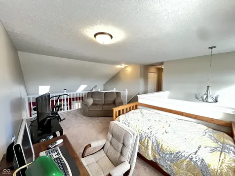 1204 Worcester Way Greenfield IN 46140