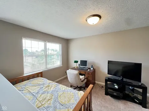 1204 Worcester Way Greenfield IN 46140