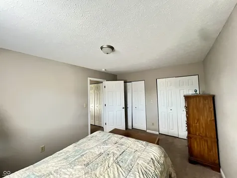 1204 Worcester Way Greenfield IN 46140