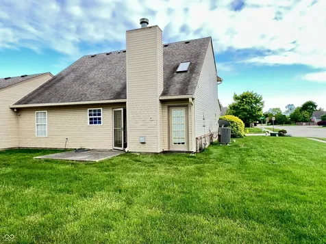 1204 Worcester Way Greenfield IN 46140