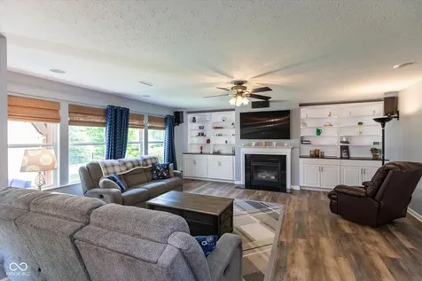 1225 Old Vines Trail Greenwood IN 46143
