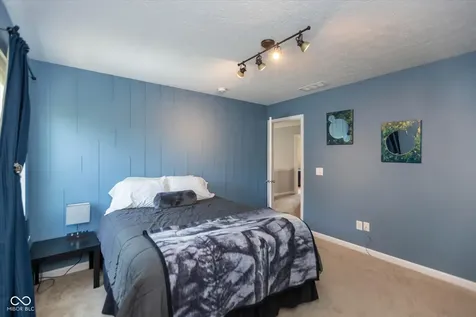 1225 Old Vines Trail Greenwood IN 46143