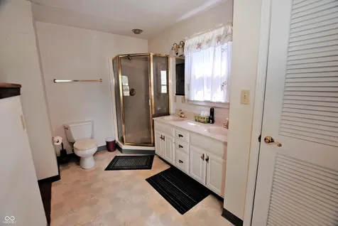 1112 N Lynhurst Drive Indianapolis IN 46241
