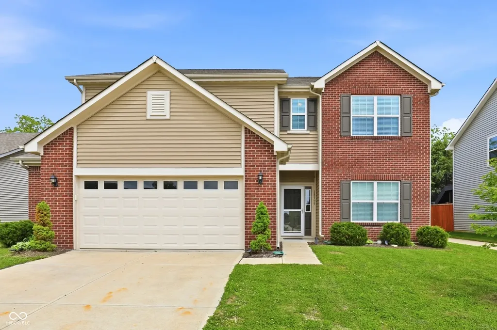 18195 Pennsy Way Westfield IN 46074