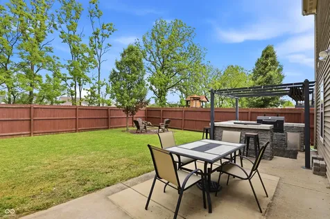 18195 Pennsy Way Westfield IN 46074