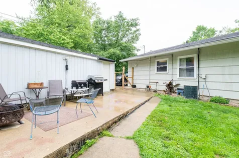 115 Brookside Drive Whiteland IN 46184