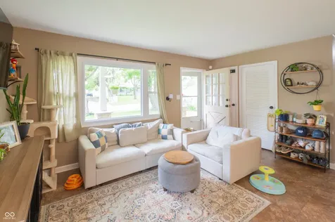115 Brookside Drive Whiteland IN 46184