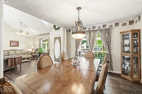 6733 Berkshire Drive Zionsville IN 46077